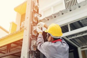 Can I Work as An Electrician in Canada?